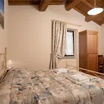 Villa Setona 18 - By Vacavilla